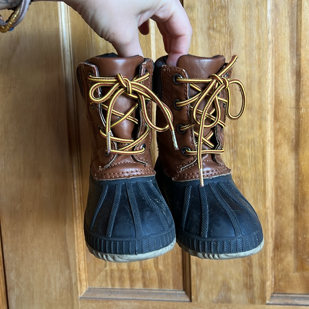 Baby GAP Toddler 7/8 duck boots